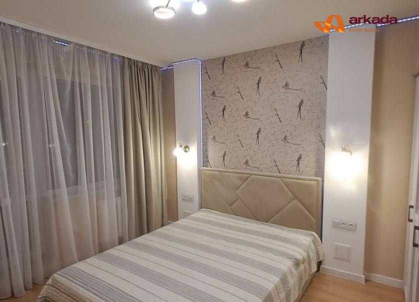 Оренда  3 кім. квартири по вул. В. Стуса - Івано-Франківськ