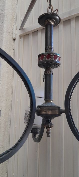 Candeeiro antigo de teto