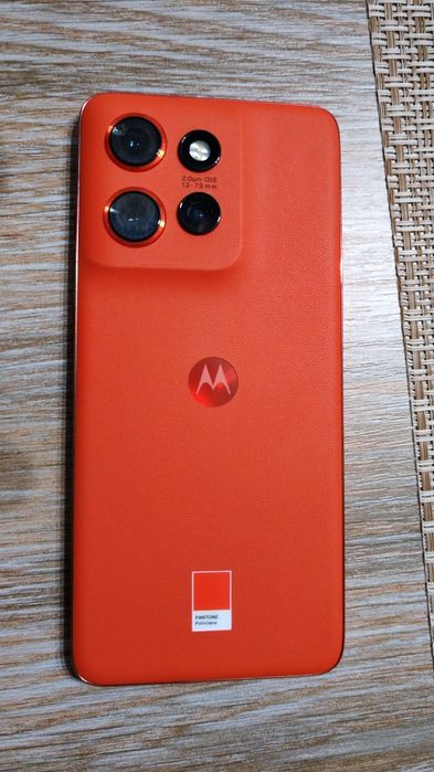 Моторола edge 50 neo 8/256