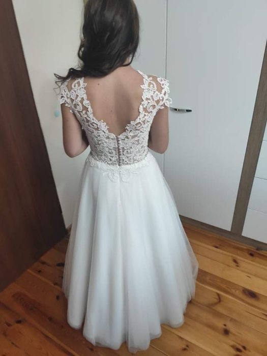 Piękna suknia ślubna