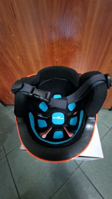 kask POCito Auric SPIN w rozmiarze XS/S czyli 51-54 cm