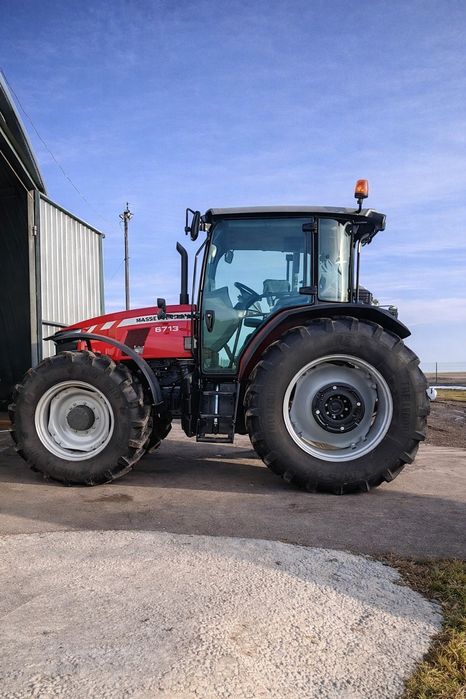 Продам трактор Massey Ferguson 6713