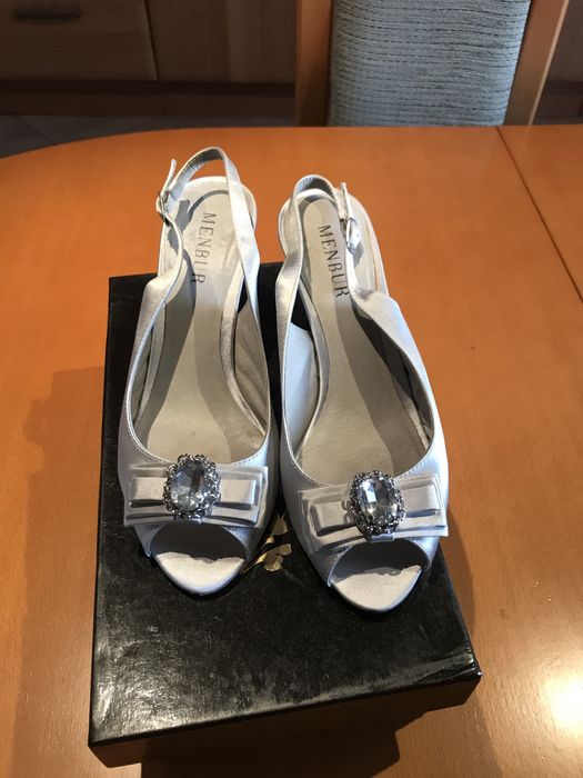 Menbur buty srebrne na obcasie rozmair 39