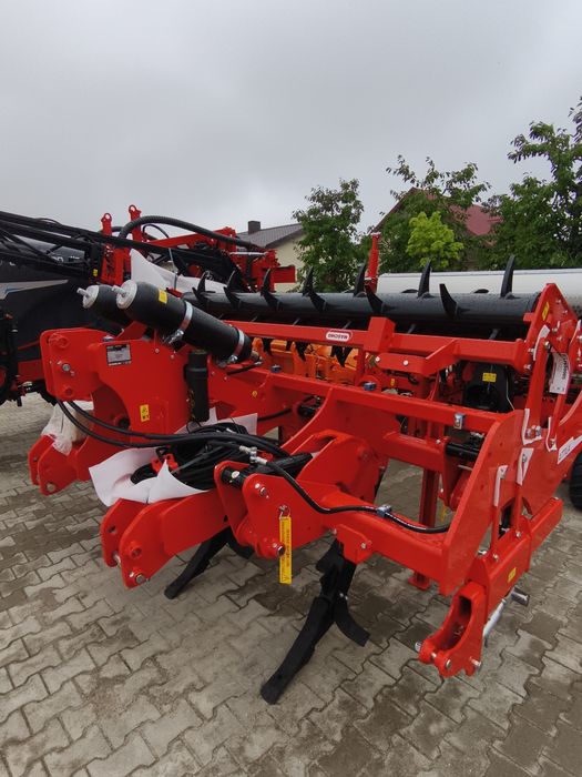 Pług dłutowy Maschio Gaspardo Attila 250/5 Hydro