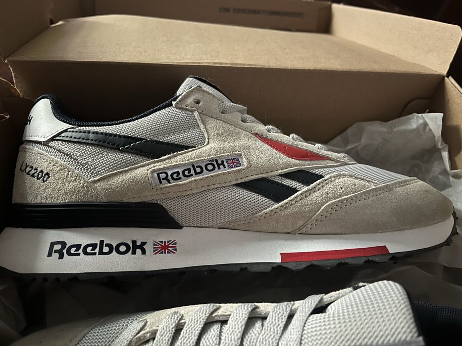 Продам кросівки  reebok lx2200 44