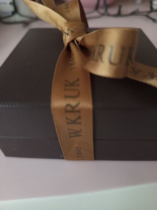 Pudełko na biżuterię Kruk