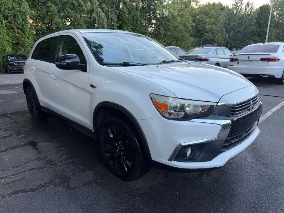 Mitsubishi Outlander Sport