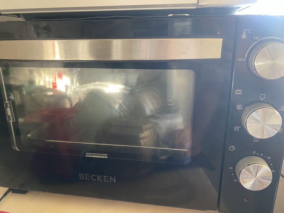 Forno elétrico €30 funcionando perfeitamente