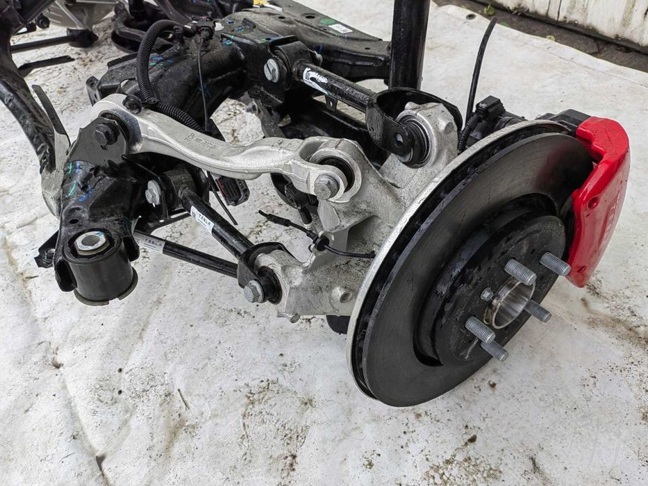 Tesla Model Y Підрамник Передній Задній - рестайл дорестайл