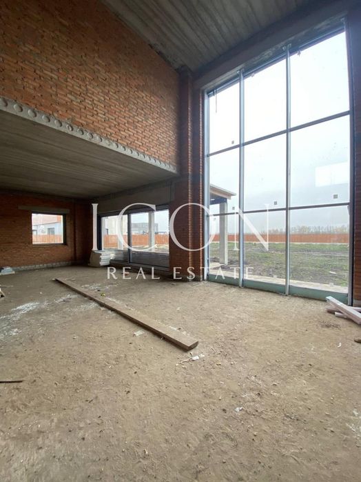 Продаж будинку |245м²| KM «Тепло», с.Крушинка