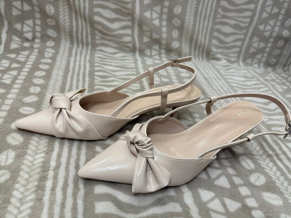 Buty czółenka na obcasie kaczuszka