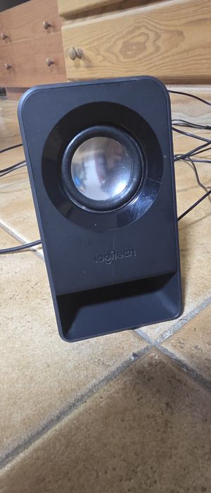 Logitech Z211 2.1 – Sistema de Som com Subwoofer USB
