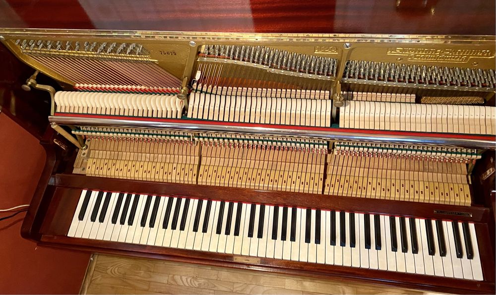 Pianino Grotrian-Steinweg