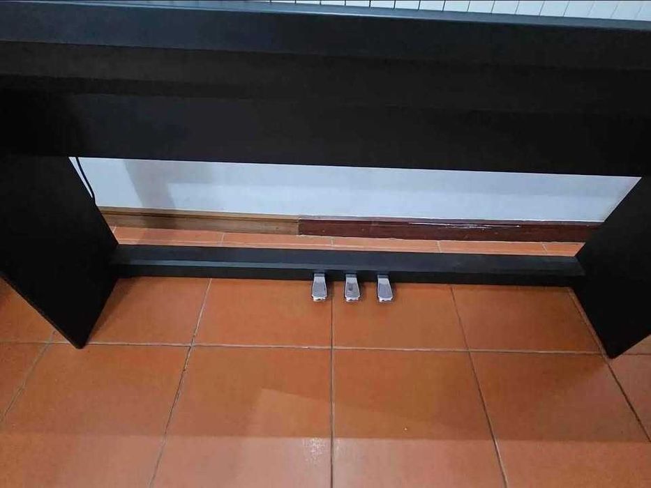 Piano Roland fp 30