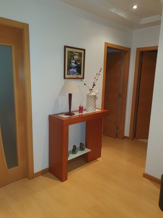 Alugo quarto a professores