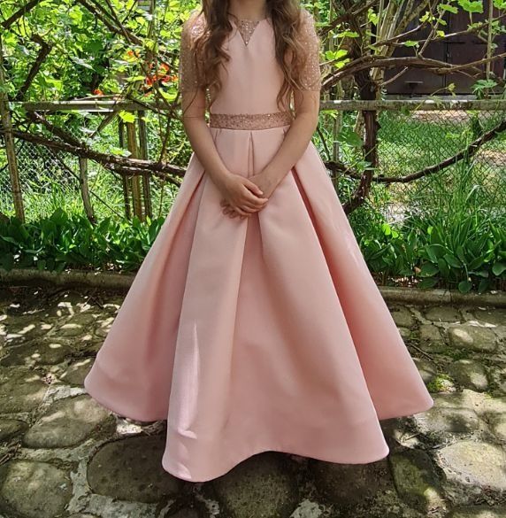 Випускне плаття для дівчинки