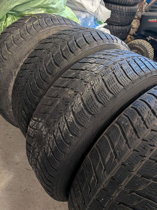 Alufelgi koła zimowe  5x114,3  225/65R17 Nokian