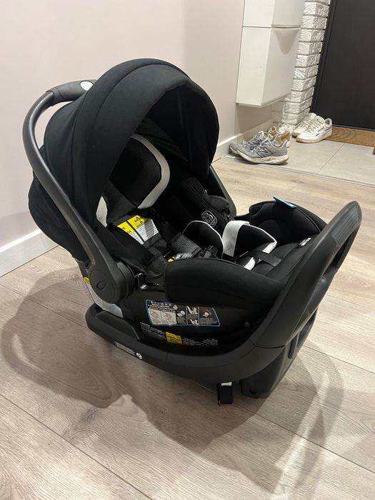 Дитяче автокрісло