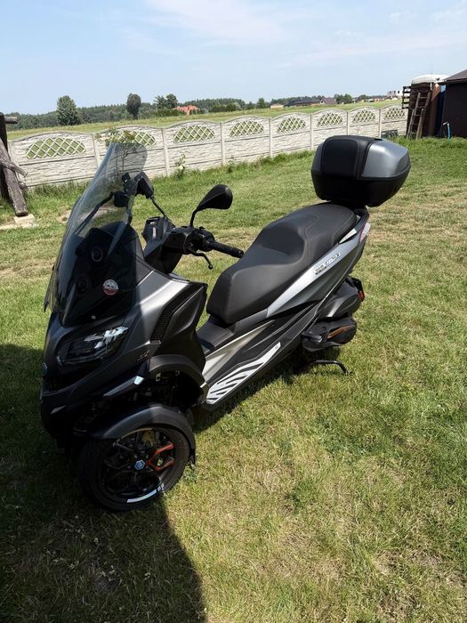 Piaggio MP-3 Piaggio MP3 530 HPE