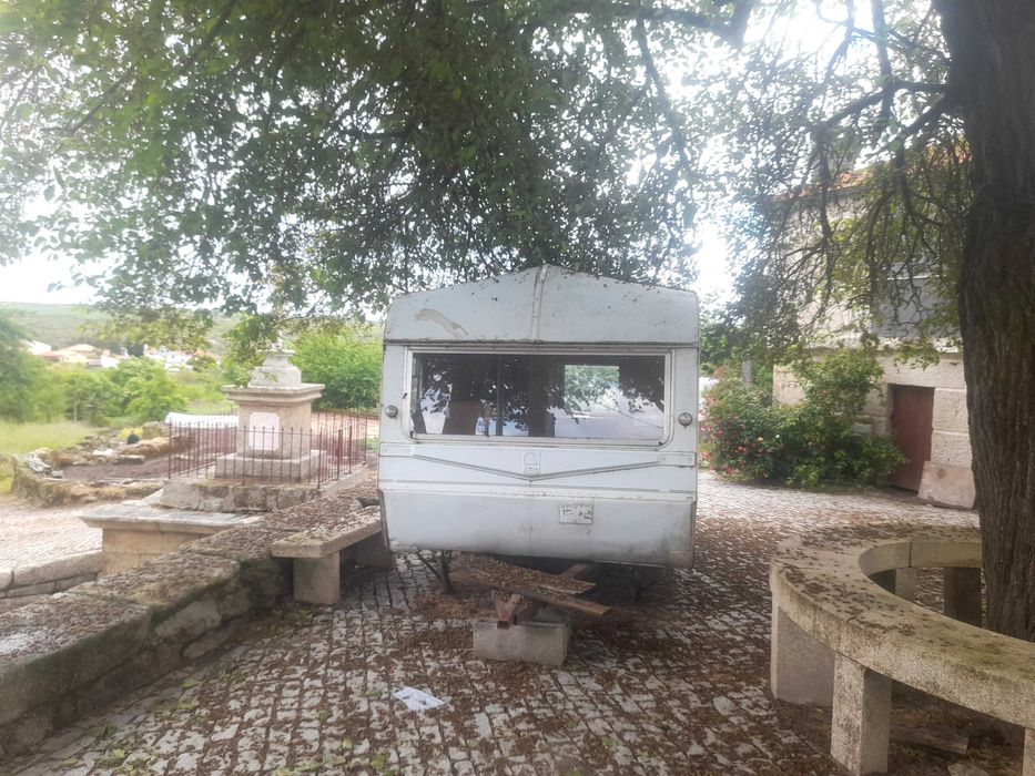 Vendo rolote com decomentos