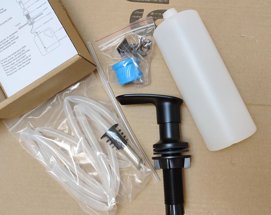 Врезной дозатор диспенсер для моющего жидкого мыла