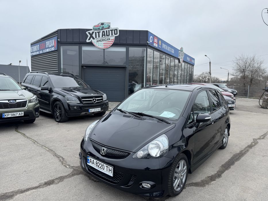Продам Honda Jazz