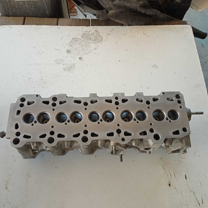 Cabeça de motor para Audi A6 2.5 TDI (5 CYL) AAT / AEL