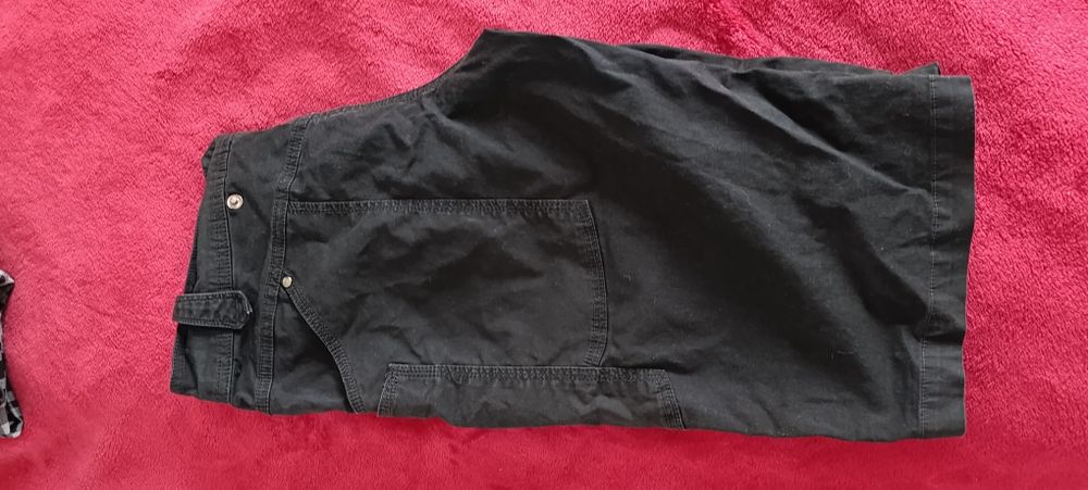 Czarne rybaczki rozm M-L wymiary na fotkach Stan bardzo dobry. 100 % cotton