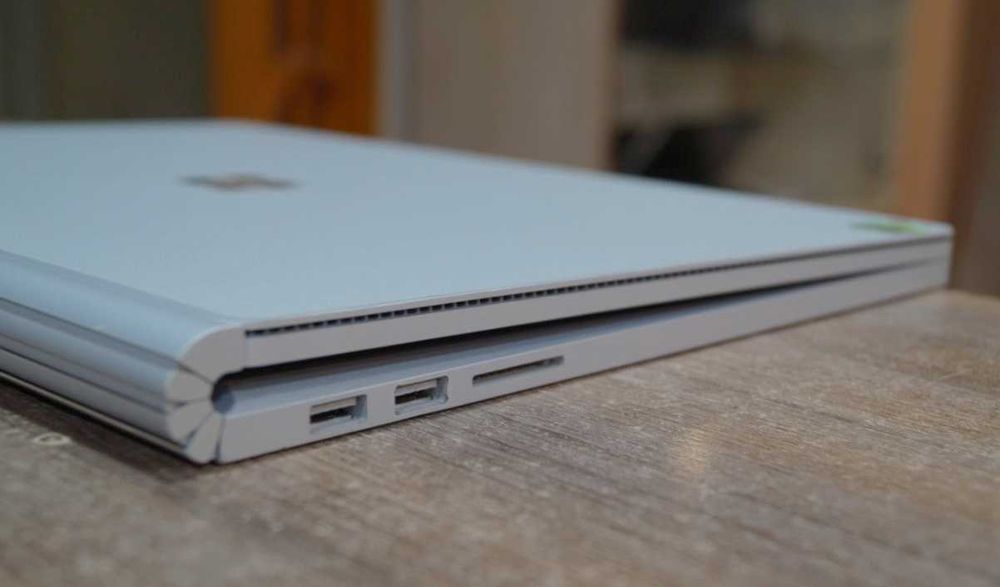 Surface Book 2 (4K Multi-Touch/ i7-8650U/RAM 16/SSD 512/GTX 1060)TVOYO