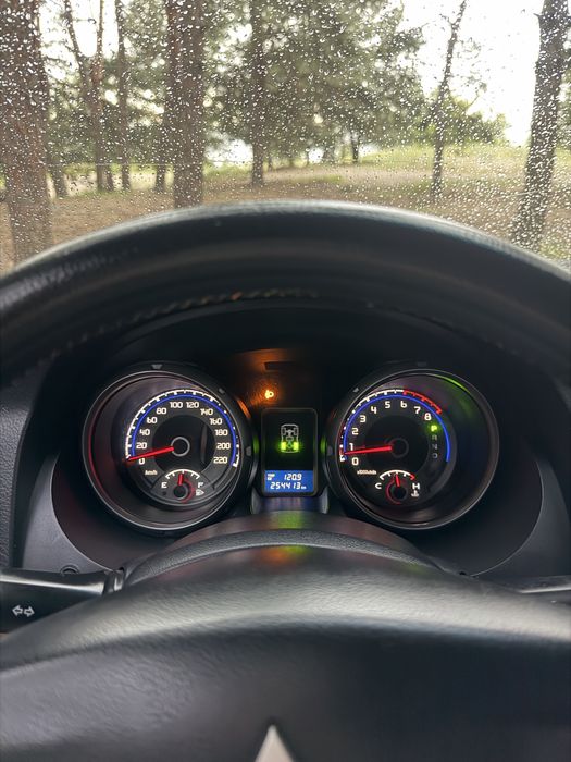 Mitsubishi Pajero Wagon IV 3.0 газ/бензин