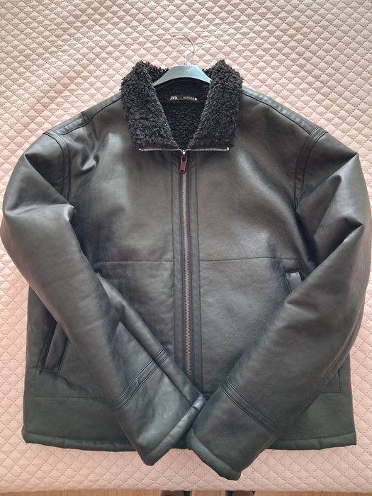 Casaco preto Zara