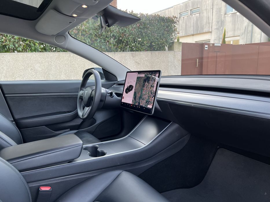 Tesla Model 3 Garatia ate 12/2028