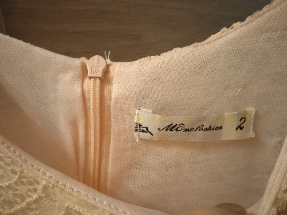 Sukienka dla dziewczynki r. 2-3 latka, stan bardzo dobry!!!