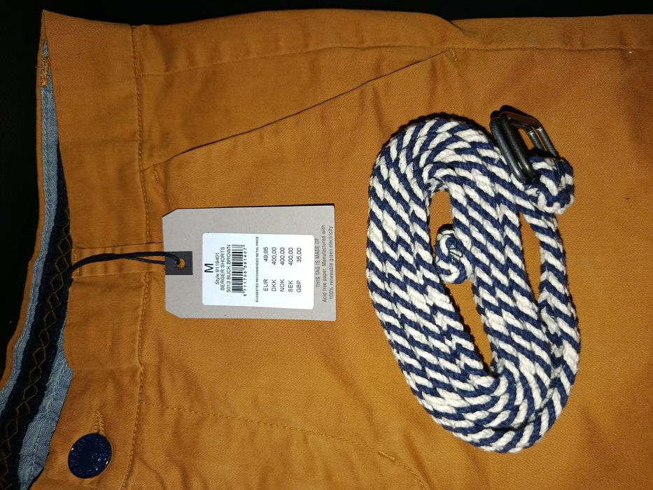 Calções estilo casual NOVO