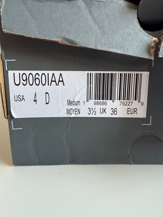 Кросівки кроссовки New Balance U9060IAA 36p