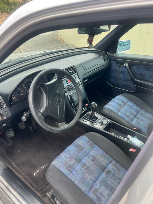 Mercedes c 220
