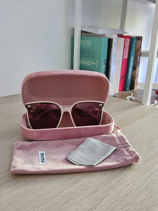 Okulary przeciwsłoneczne Miumiu