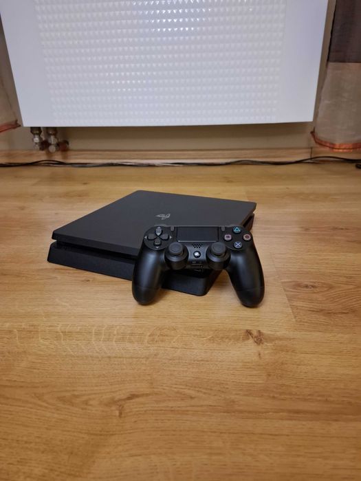 PlayStation 4 slim 512 gb