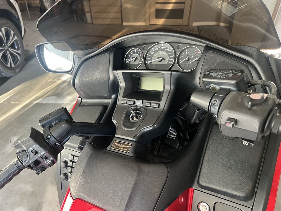 Honda GL 1800Gold wing F6B