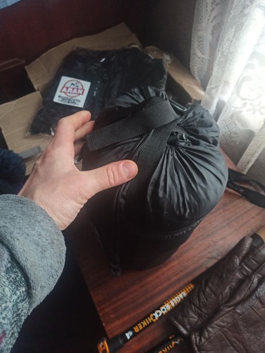 Продам новий спальний мішок