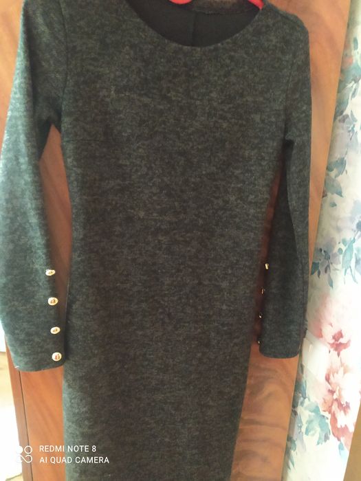 Плаття жіноче 42 р