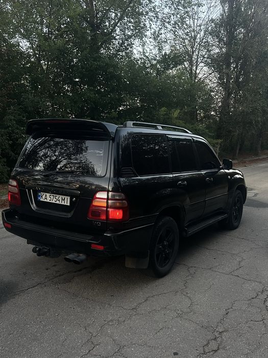 Продам Toyota Land Cruiser 100 4.2D