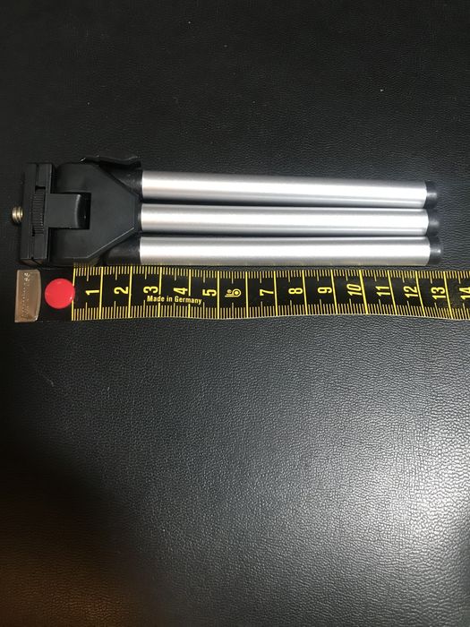 Mini tripod64585187668099122