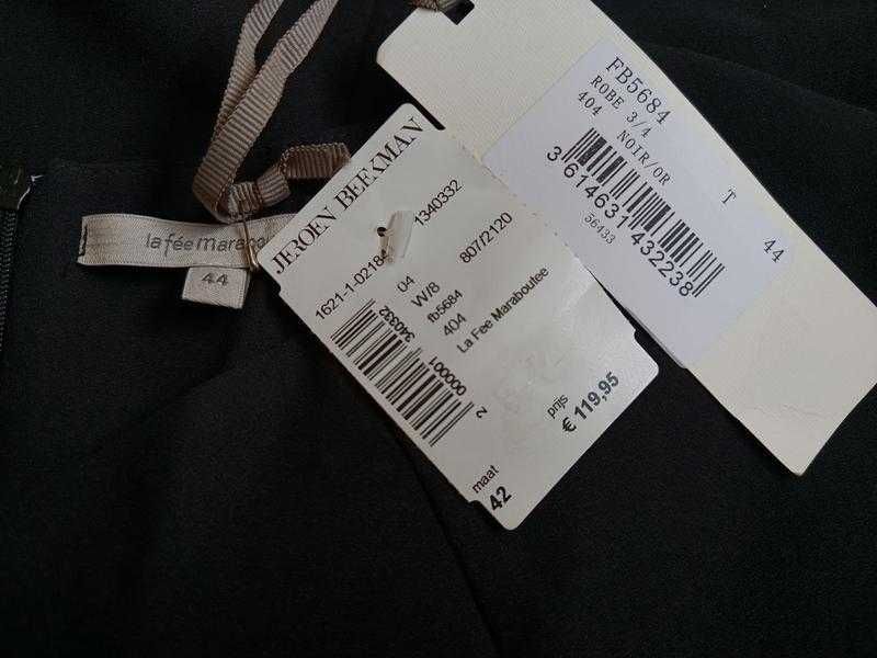 Елегантна сукня міді від французького бренду La Fée Maraboutée