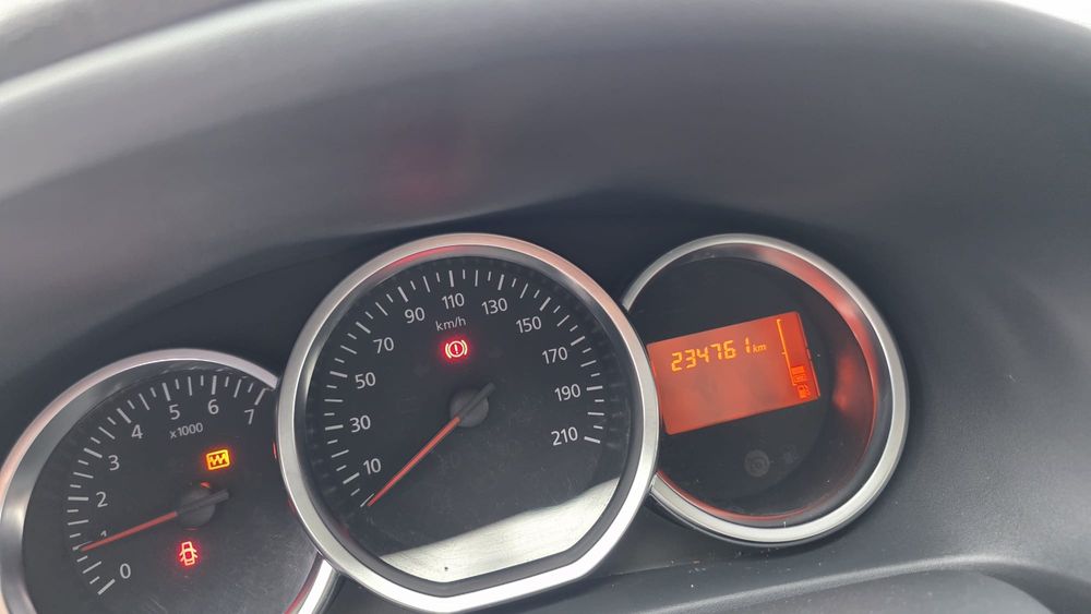 Sprzwdam Dacia Sandero