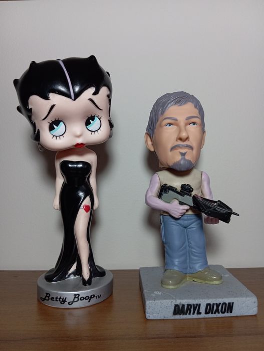 Колекційні фігурки баблгед Funko Wacky Wobbler: Betty Boop та Daryl.