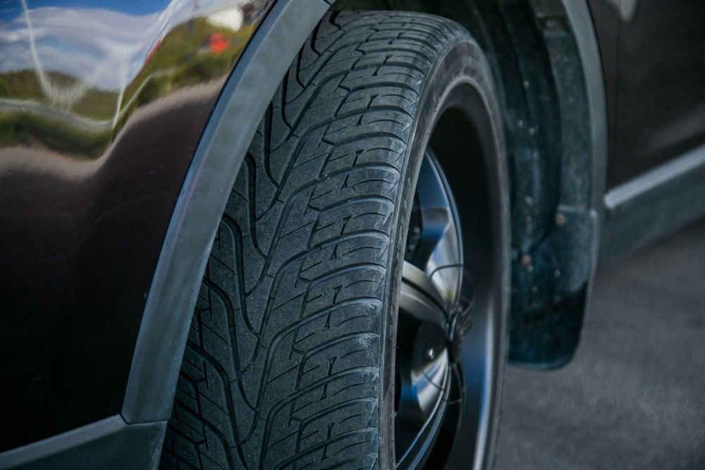Felgi z oponami - 22'' cale - 265/40R22 - Hipnotic Wheels - 5x112