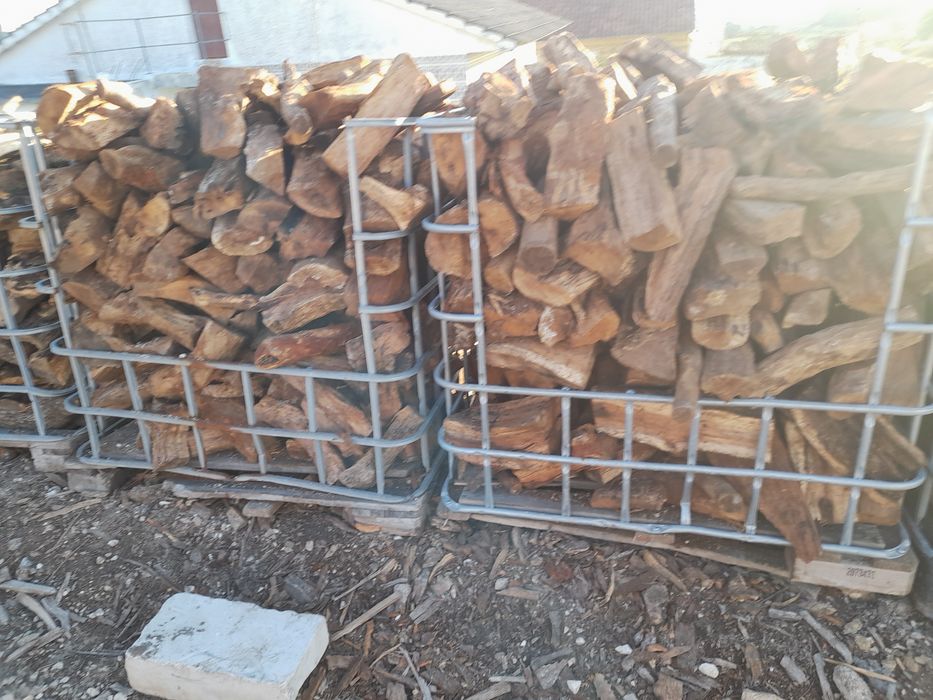 Venda de lenha com entrega  ao domicílio