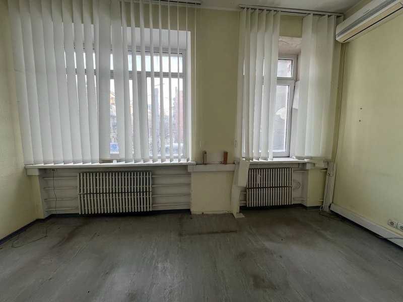 Продажа помещения 680 м2, м. Научная ул. Чичибабина, Харьков
