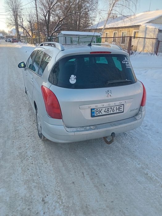 Peugeot 308sw універсал 7 місний 2008 рік